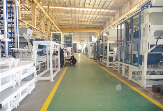 透水磚制磚設備