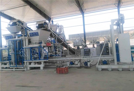 免燒磚全自動(dòng)磚機(jī)