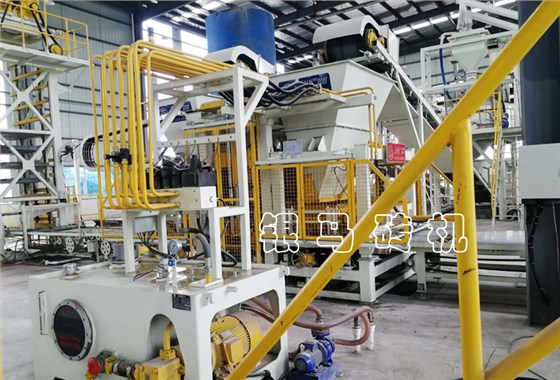 水泥彩磚設(shè)備：透水磚機(jī)如何預(yù)防故障的發(fā)生？