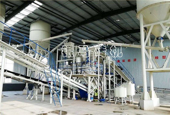 鐵尾礦制磚設(shè)備：免燒磚機(jī)發(fā)展是將用戶需求轉(zhuǎn)化為滿意度！