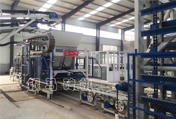 全自動(dòng)標(biāo)磚生產(chǎn)線(xiàn)是用哪些&ldquo;黑科技&rdquo;制磚的？