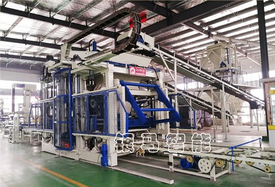 銀馬免燒磚全套設(shè)備實地運行展示