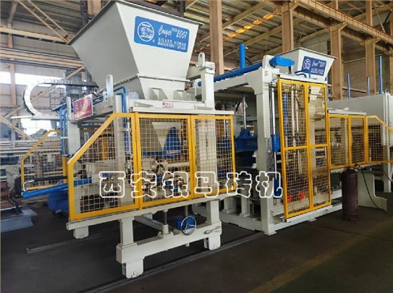 河道護坡磚機：透水磚機設(shè)備管理牽動每個人的利益！