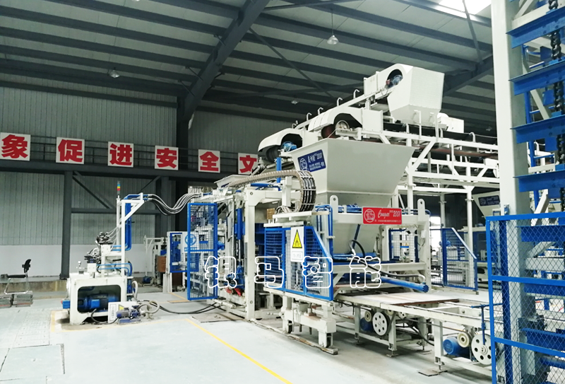 水泥磚全自動(dòng)磚機(jī)：軸承保持架的維護(hù)也能轉(zhuǎn)化經(jīng)濟(jì)效益？