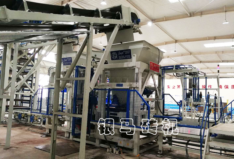 生態(tài)砌塊生產(chǎn)設備：免燒磚機液壓系統(tǒng)失壓的原因！