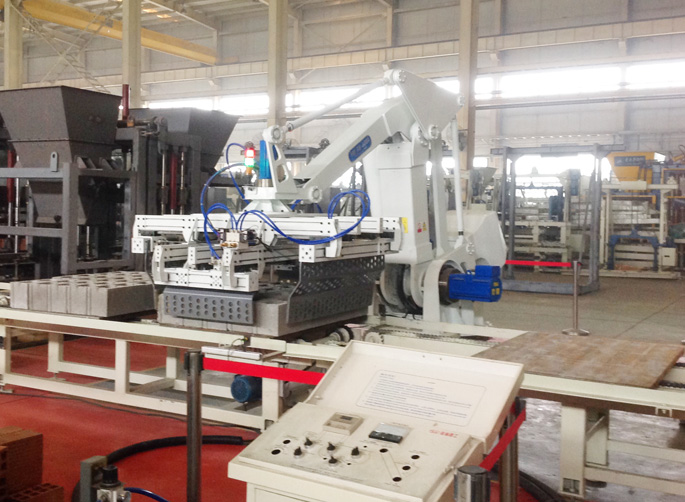 全自動碼垛機(jī)器人